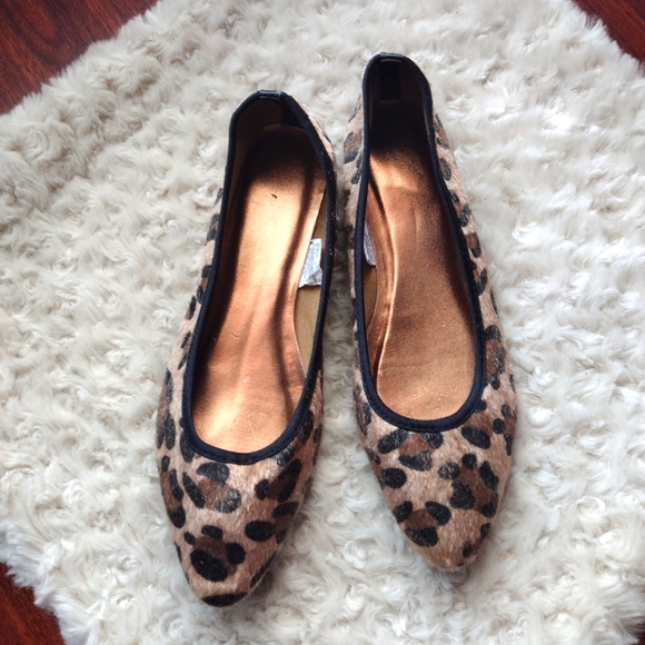 🌅JC Penney Animal Print Slip on Women's Shoes - Picture 1 of 14